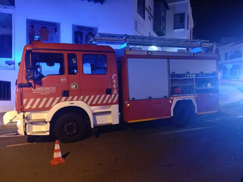 Dos Personas Trasladadas Al Hospital Por Problemas Respiratorios Tras