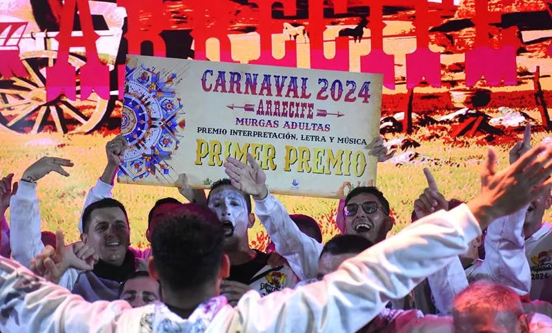 Los Tablet Os Triunfan En El Concurso De Murgas Del Carnaval De