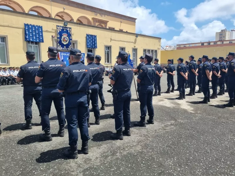 Reconocimiento a la Policía Nacional en su aniversario 132