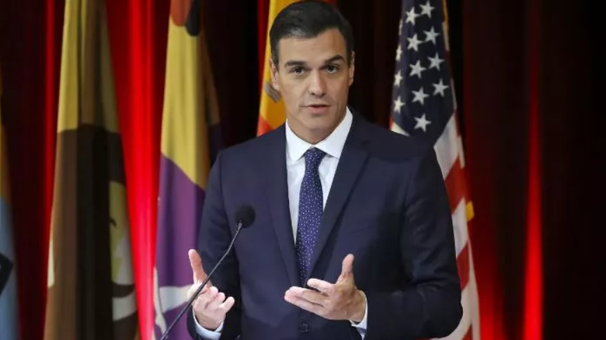 Pedro Sánchez "rechaza la ayuda" de Europa para afrontar la crisis migratoria de Canarias