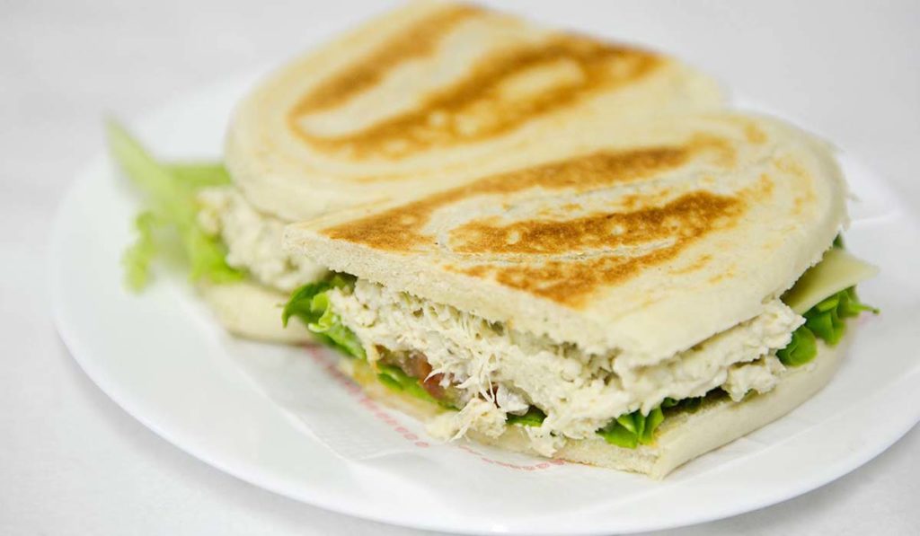 Incendia una cafetería porque no le pusieron mayonesa a su bocadillo Incendia una cafetería porque no le pusieron mayonesa a su bocadillo