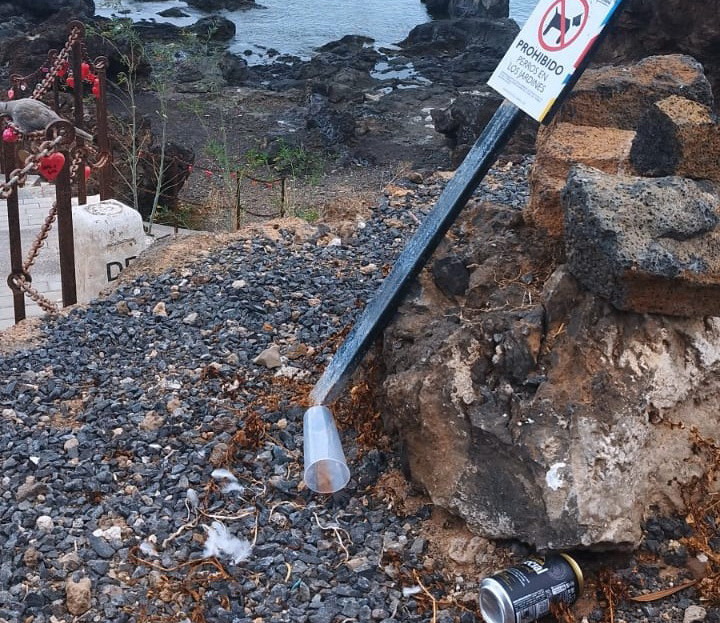 Suciedad en el municipio de Tías Suciedad en el municipio de Tías