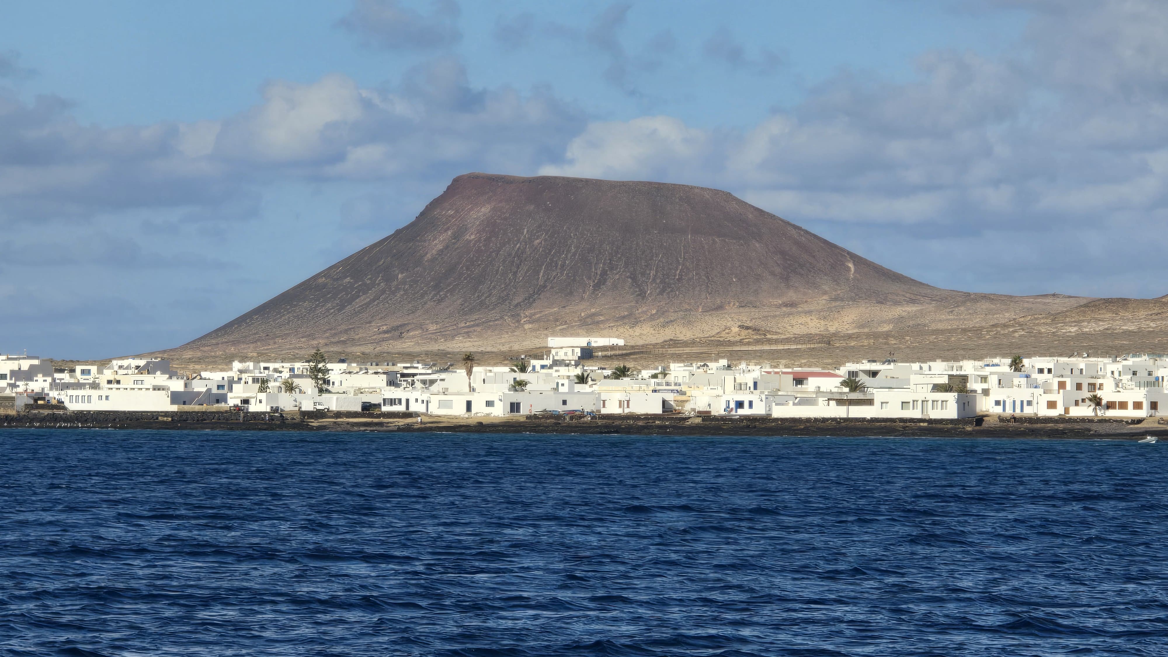 Caleta de Sebo, La Graciosa Caleta de Sebo, La Graciosa
