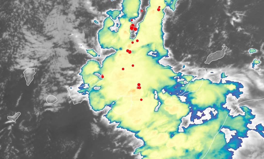 emilia se va de lanzarote emilia se va de lanzarote