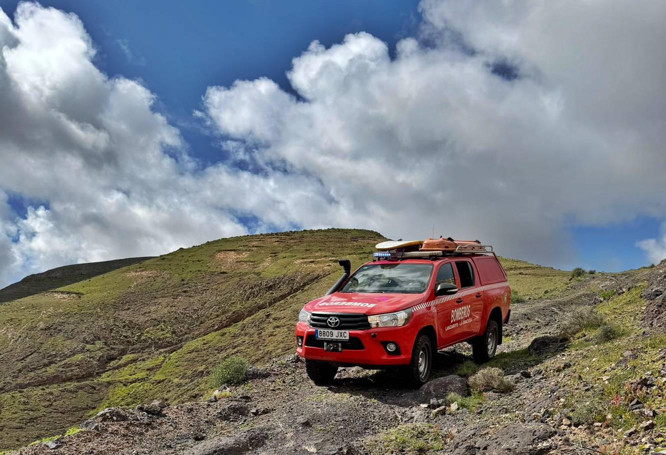 Una senderista resulta herida tras sufrir una caída en Playa del Pozo Una senderista resulta herida tras sufrir una caída en Playa del Pozo