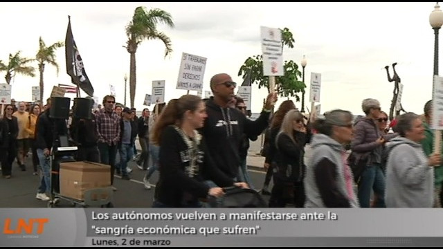 Los autónomos vuelven a manifestarse ante la "sangría económica que sufren" Los autónomos vuelven a manifestarse ante la "sangría económica que sufren"